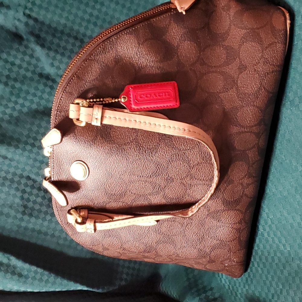 Coach bowling bag purse. 13x9. Preowned good condition